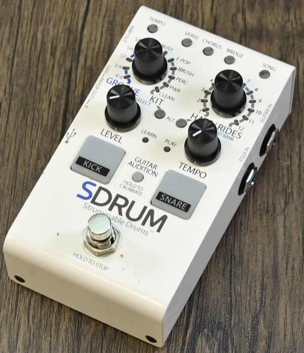 ギターでリズムを打ち込めるドラムマシン＜DIGITECH SDRUM＞。。: kasumi ＜音楽な日々の、あれこれ＞。。