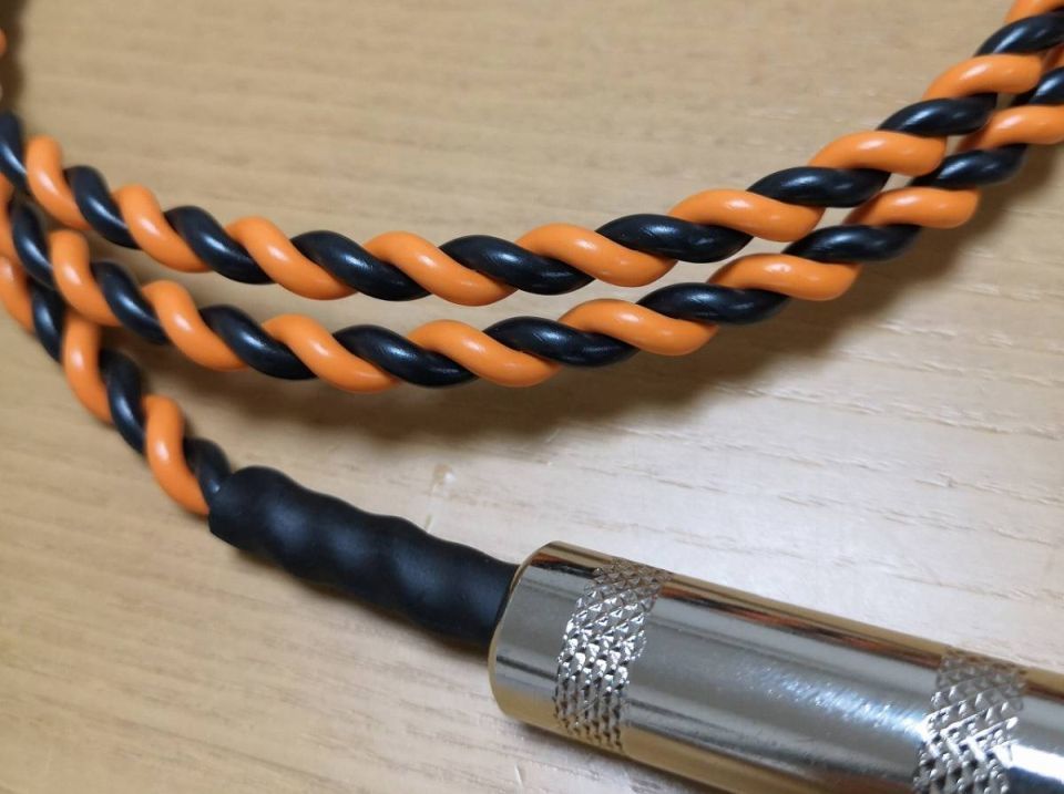 BELDEN 9497とNakamichiバナナプラグで、スピーカーケーブル自作